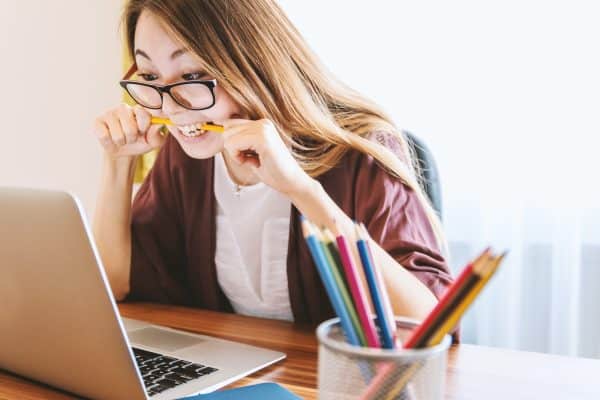 Slik takler du stress på jobb